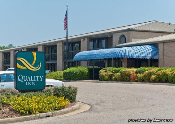 Quality Inn Columbus, Ms Bagian luar foto