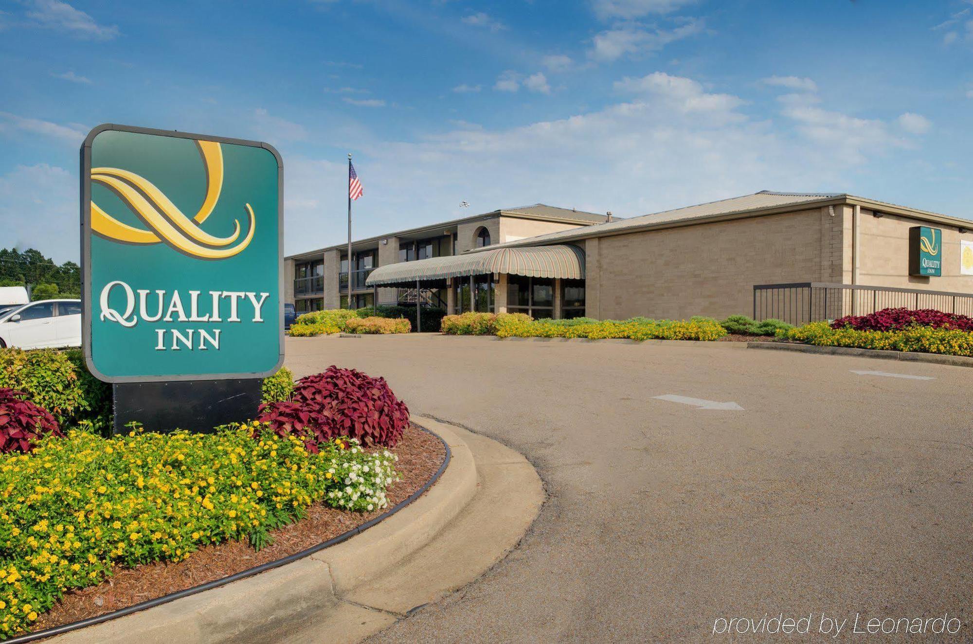 Quality Inn Columbus, Ms Bagian luar foto