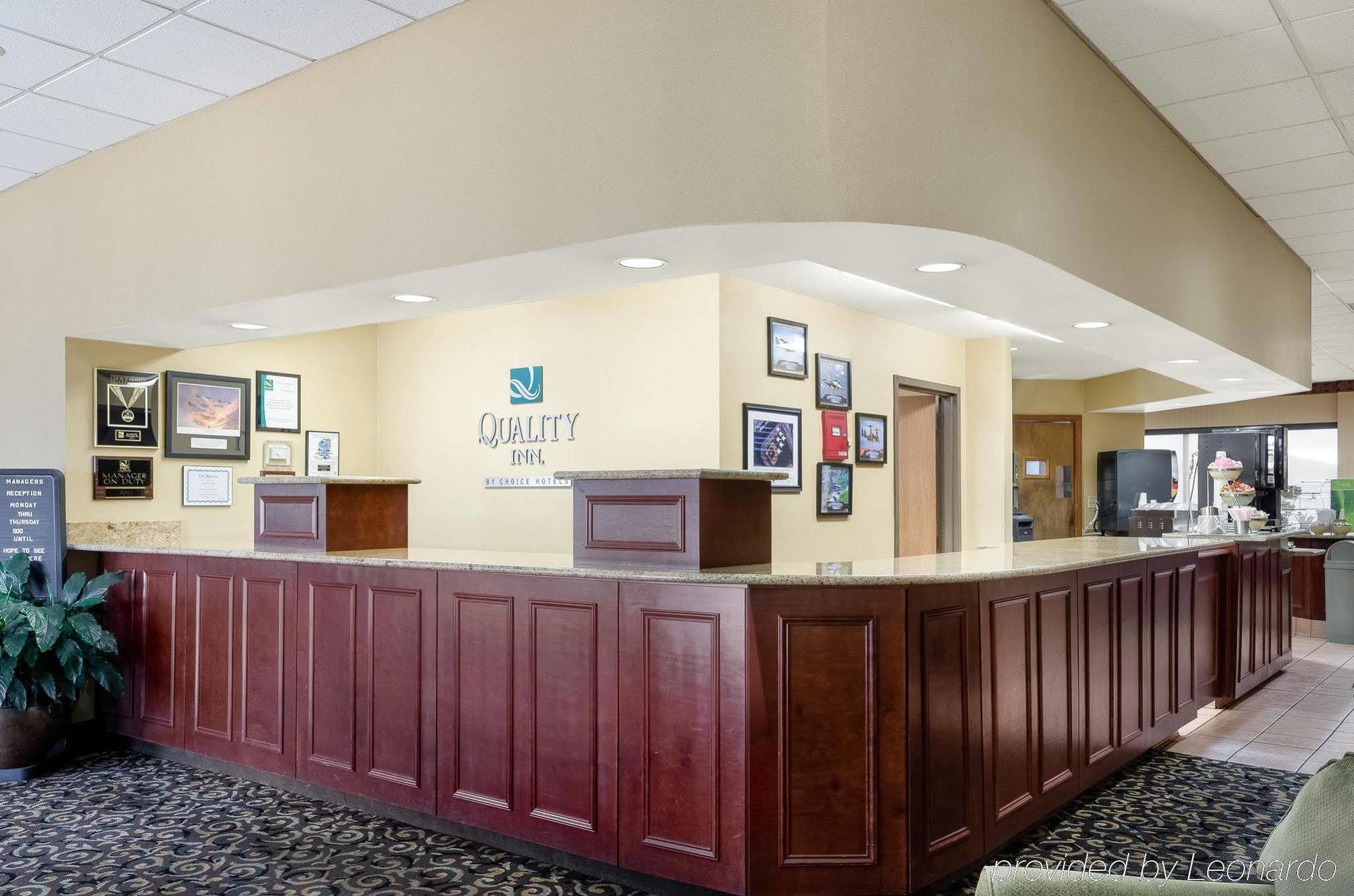 Quality Inn Columbus, Ms Bagian luar foto