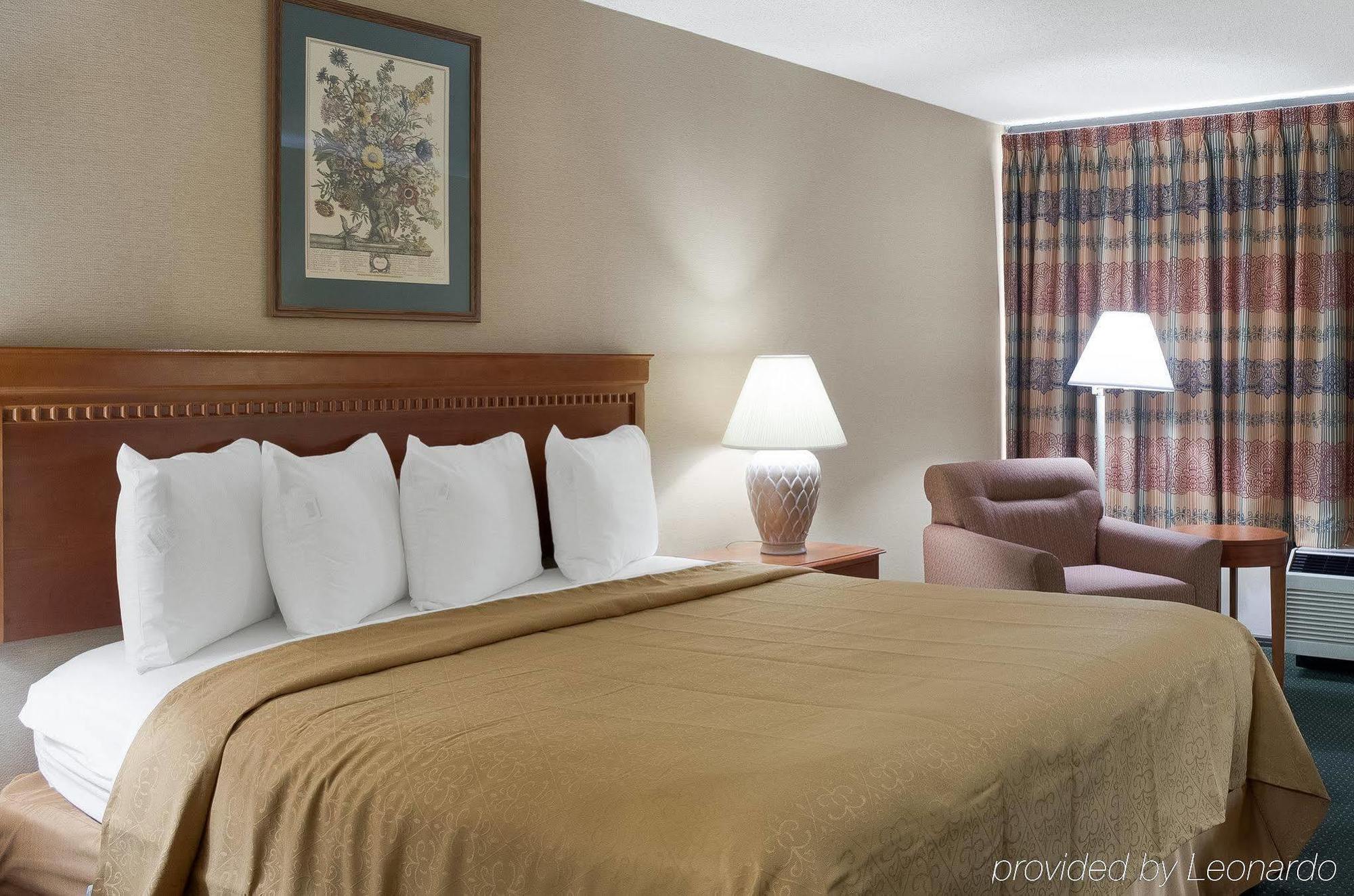 Quality Inn Columbus, Ms Bagian luar foto